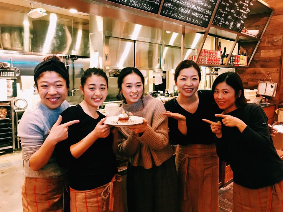 28166833_10211351776086551_8937519014568512541_n